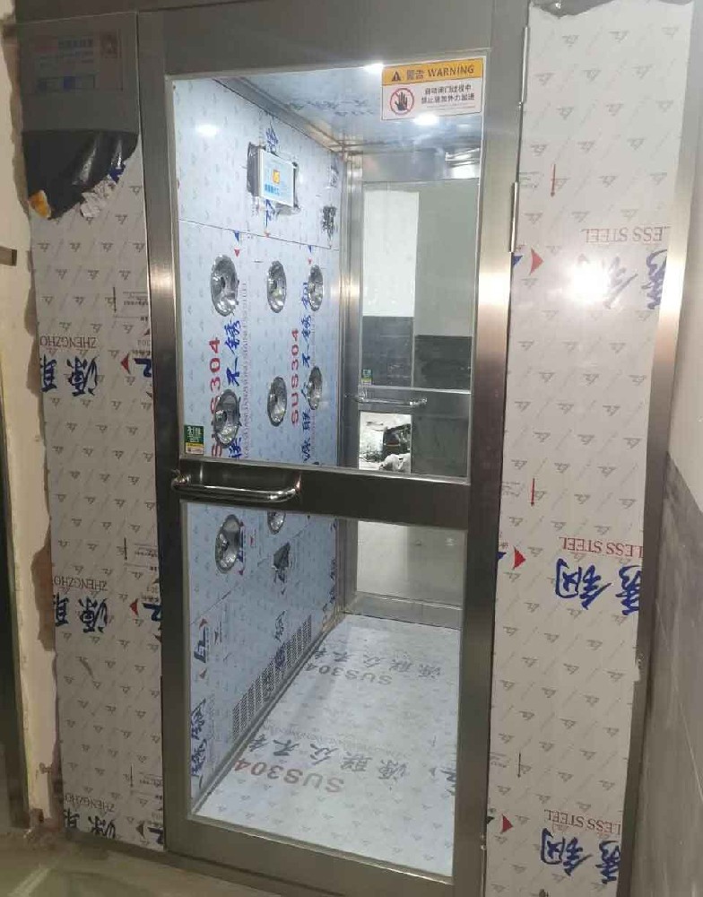 風(fēng)淋室廠家電話(huà)